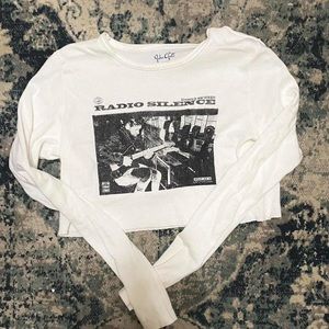 Brandy Melville new radio silence cropped long sleeve